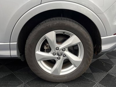 Audi Q3 35 TFSI 150ch Design Luxe 126g   - 26