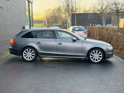 Audi A4 Avant 30 TDi V6 S line QUATTRO ECRAN CLIM PANO - 7