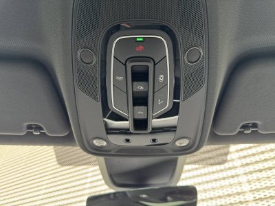 Audi A6 Avant 55 TFSIe 367 ch S tronic 7 Quattro Competition   - 31