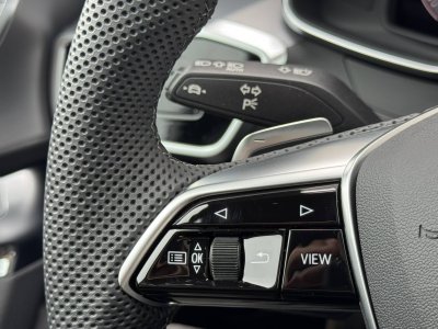 Audi A6 Avant 55 TFSIe 367 ch S tronic 7 Quattro Competition   - 44