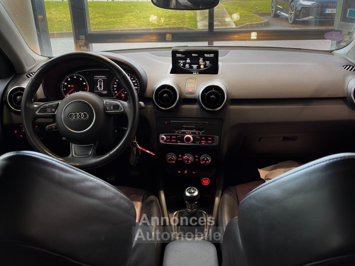 Audi A1 10 TFSI Ultra 5 portes 82chv cuir bi-ton faible kilom&eacute;trage, - 9