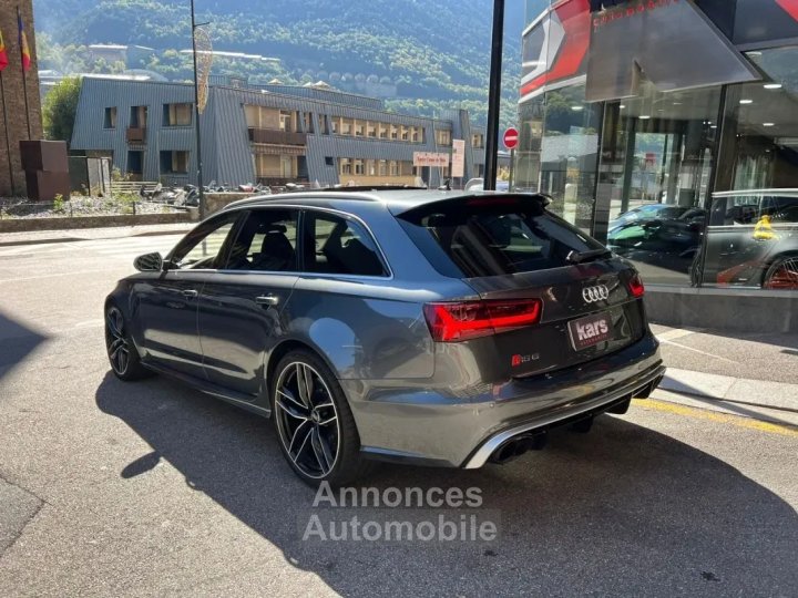 Audi RS6 Avant - 3
