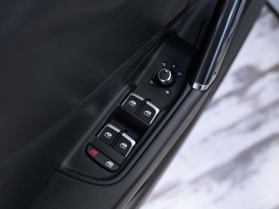 Audi Q2 14 TFSI COD 150 S-tronic  S Line   - 37