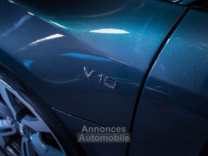 Audi R8 V10 FSI - 15