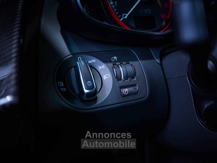 Audi R8 V10 FSI - 38