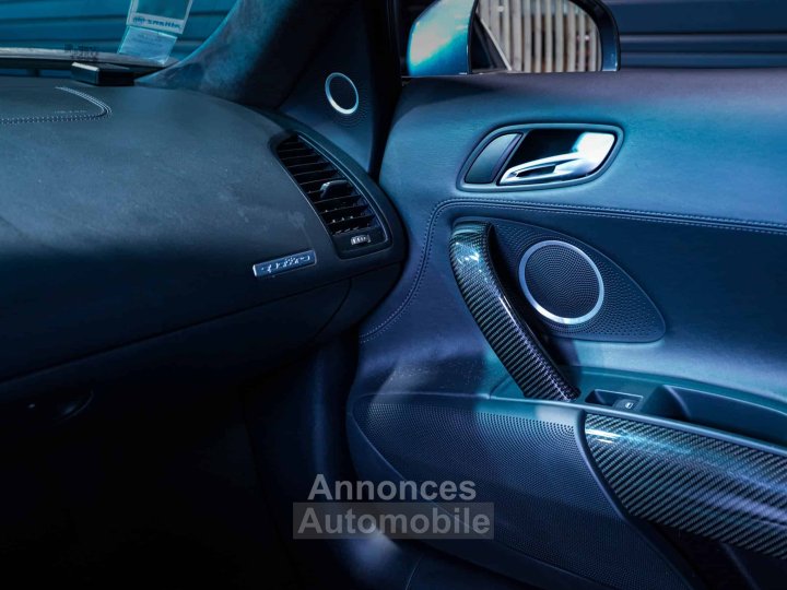 Audi R8 V10 FSI - 43