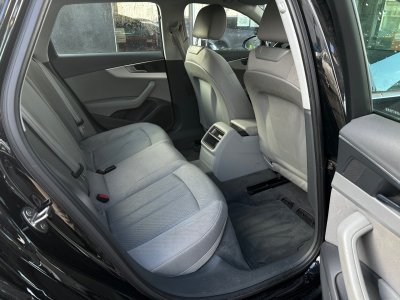 Audi A4 AVANT 20 TDI 150 S tronic 7 Design   - 20