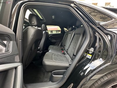 Audi Q3 Sportback 45 TFSIe 245 ch S tronic 6 S line   - 4