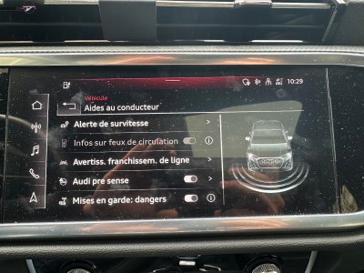 Audi Q3 Sportback 45 TFSIe 245 ch S tronic 6 S line   - 11