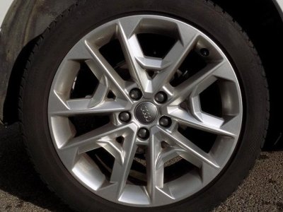 Audi Q2 15 35 tfsi 150ch cod design luxe s tronic 7 to-sound system - 22