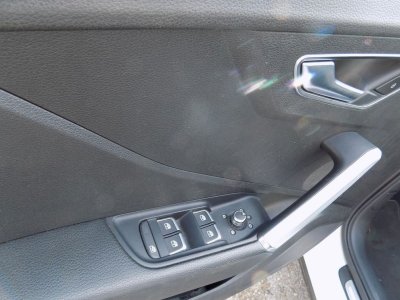 Audi Q2 15 35 tfsi 150ch cod design luxe s tronic 7 to-sound system - 30