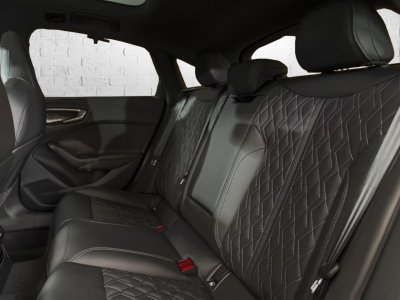 Audi A5 TDI Hybride 204 ch S tronic 7 Quattro S line   - 9