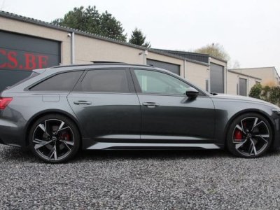 Audi RS6 Avant   - 8