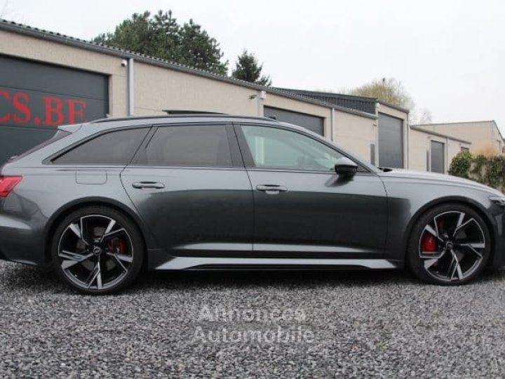 Audi RS6 Avant - 8