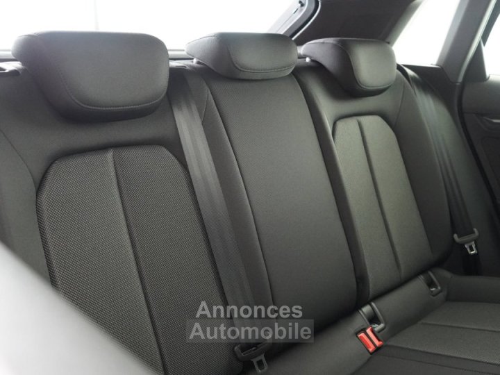 Audi A3 Sportback 40 TFSIe 204 S tronic 6 Business Executive - 9