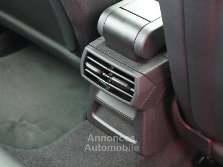 Audi A3 Sportback 40 TFSIe 204 S tronic 6 Business Executive - 10