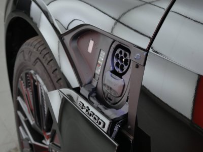 Audi Q8 E-TRON SPORTBACK e-tron Sportback 55 408 ch 114 kWh Quattro S line   - 27