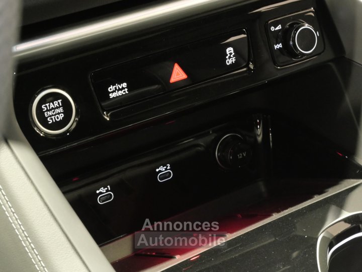Audi Q5 TDI 204 ch Hybride S tronic 7 Quattro S line - 9
