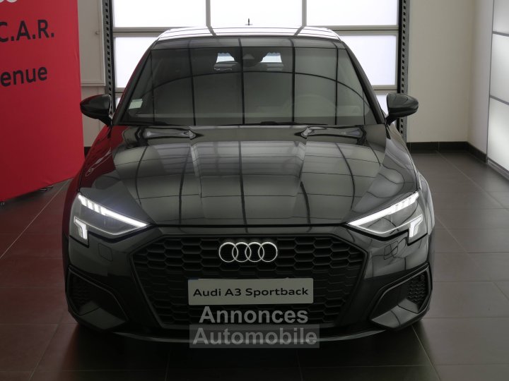 Audi A3 Sportback 40 TFSIe 204 S tronic 6 Business Executive - 2