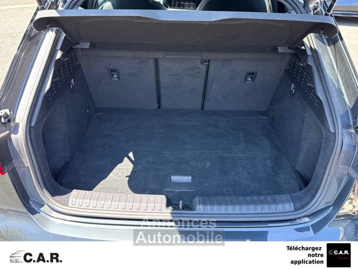 Audi A3 Sportback 35 TFSI Mild Hybrid 150 S tronic 7 Design Luxe - 9