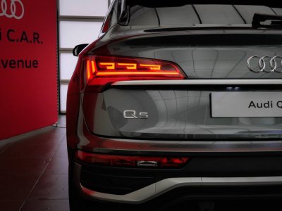 Audi Q5 Sportback 55 TFSIe 367 S tronic 7 Quattro S line   - 27