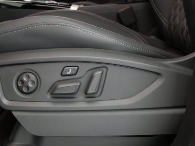 Audi Q5 Sportback 55 TFSIe 367 S tronic 7 Quattro S line   - 8