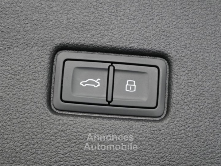 Audi Q5 Sportback 55 TFSIe 367 S tronic 7 Quattro S line - 13