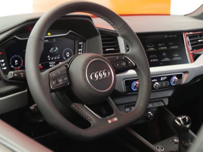 Audi A1 Sportback 30 TFSI 116 ch S tronic 7 Black Edition - 18