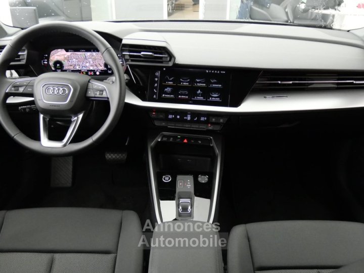 Audi A3 Sportback 40 TFSIe 204 S tronic 6 Business Executive - 4