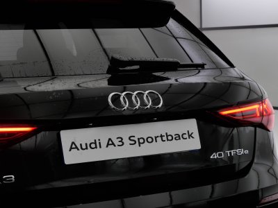 Audi A3 Sportback 40 TFSIe 204 S tronic 6 Business Executive - 11