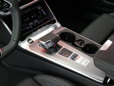 Audi A6 AVANT Avant 55 TFSIe 367 ch S tronic 7 Quattro Competition   - 26