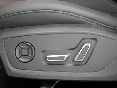 Audi A6 AVANT Avant 55 TFSIe 367 ch S tronic 7 Quattro Competition   - 28