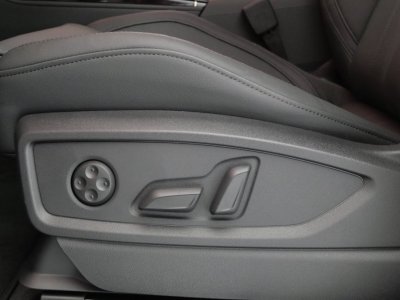 Audi Q5 Sportback 50 TFSIe 299 S tronic 7 Quattro Avus   - 4