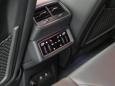 Audi Q8 E-TRON SPORTBACK e-tron Sportback 55 408 ch 114 kWh Quattro S line   - 15