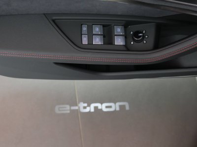 Audi Q8 E-TRON SPORTBACK e-tron Sportback 55 408 ch 114 kWh Quattro S line   - 29