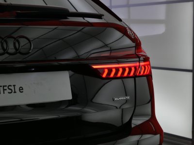 Audi A6 AVANT Avant 55 TFSIe 367 ch S tronic 7 Quattro Competition   - 23