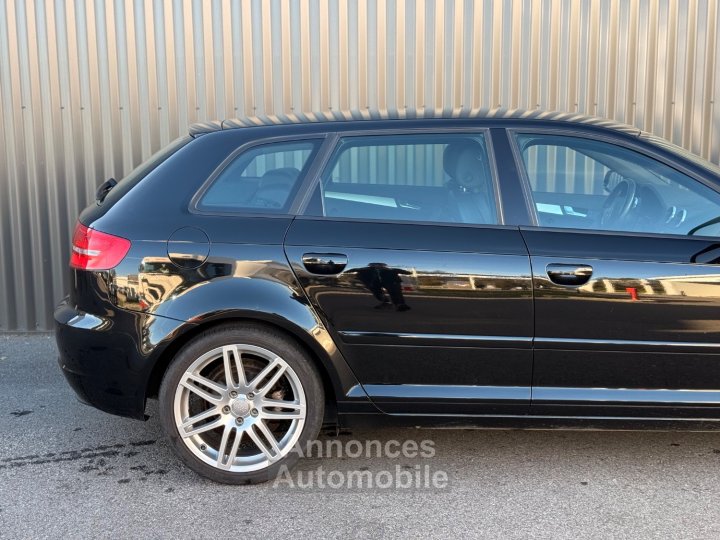 Audi A3 Sportback 18 TFSI 160ch S-Line BVM6 - 17