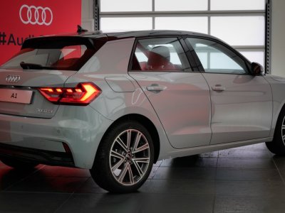 Audi A1 Sportback 30 TFSI 116 ch S tronic 7 Design   - 6