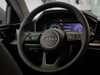 Audi A1 Sportback 30 TFSI 116 ch S tronic 7 Design   - 21