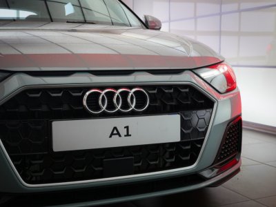 Audi A1 Sportback 30 TFSI 116 ch S tronic 7 Design   - 23