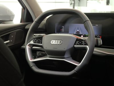 Audi Q3 HYBRIDE e-hybrid 272 ch S tronic 6 Business Executive   - 11