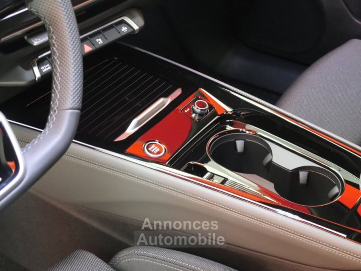 Audi Q3 HYBRIDE e-hybrid 272 ch S tronic 6 S line - 7