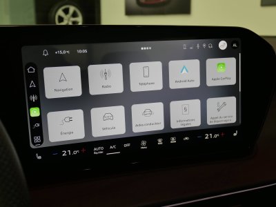 Audi Q3 HYBRIDE e-hybrid 272 ch S tronic 6 S line   - 10