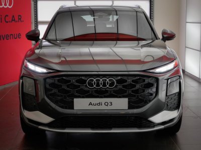 Audi Q3 HYBRIDE e-hybrid 272 ch S tronic 6 S line   - 16