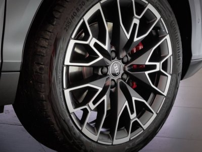 Audi Q3 HYBRIDE e-hybrid 272 ch S tronic 6 S line   - 22