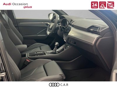 Audi Q3 TFSI 150 ch Hybride S tronic 7 S line   - 7