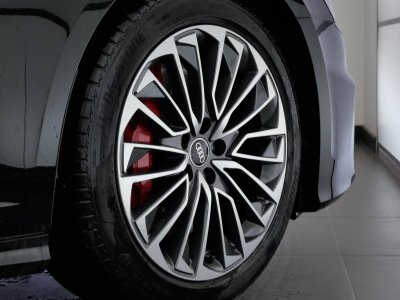 Audi A6 AVANT Avant 55 TFSIe 367 ch S tronic 7 Quattro Competition - 16