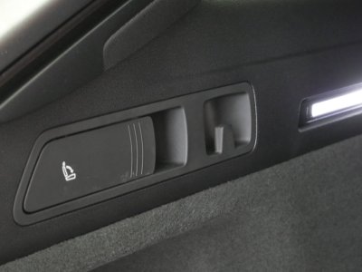 Audi A6 AVANT Avant 55 TFSIe 367 ch S tronic 7 Quattro Competition - 23