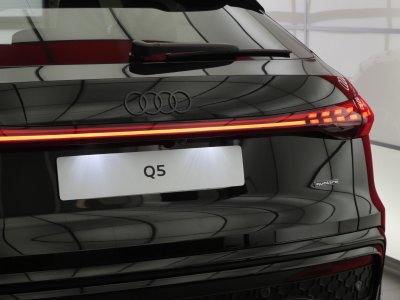 Audi Q5 Sportback e-hybrid 299 ch S tronic 7 Quattro S line   - 8