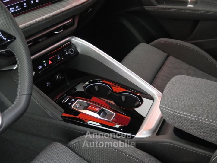 Audi Q5 Sportback e-hybrid 299 ch S tronic 7 Quattro S line - 24